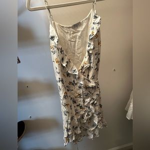Paper Crane wrap v neck